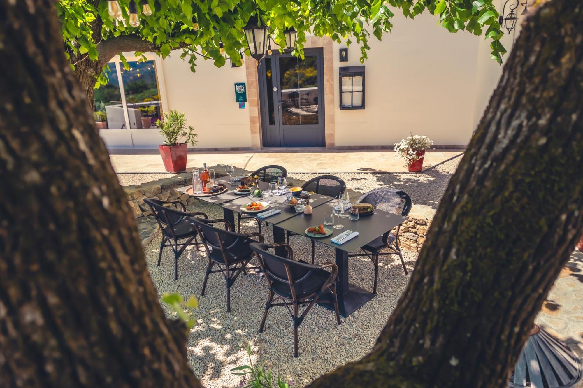 Propiac Logis Hotel Restaurant Le Plantevin מראה חיצוני תמונה