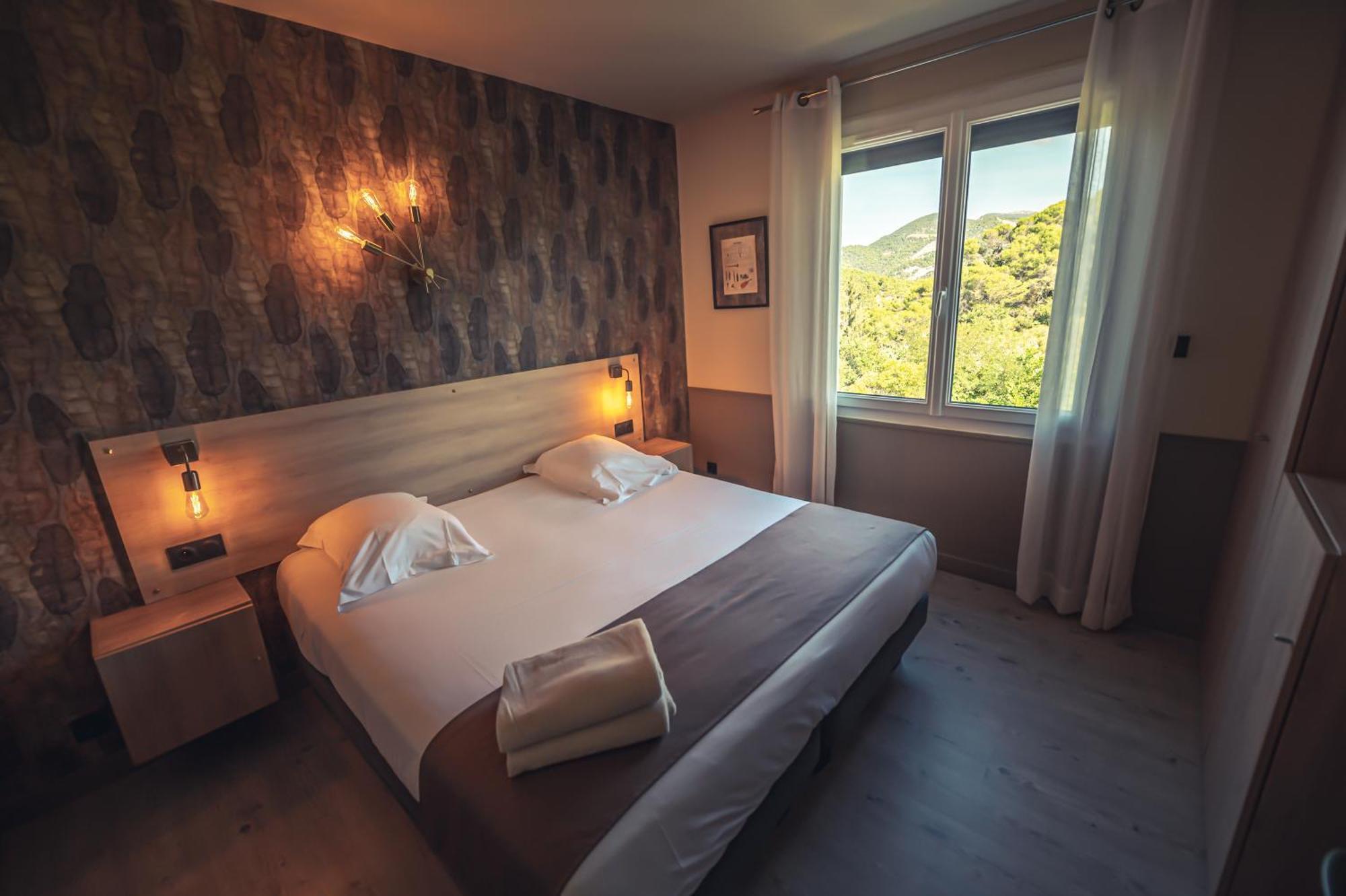 Propiac Logis Hotel Restaurant Le Plantevin מראה חיצוני תמונה